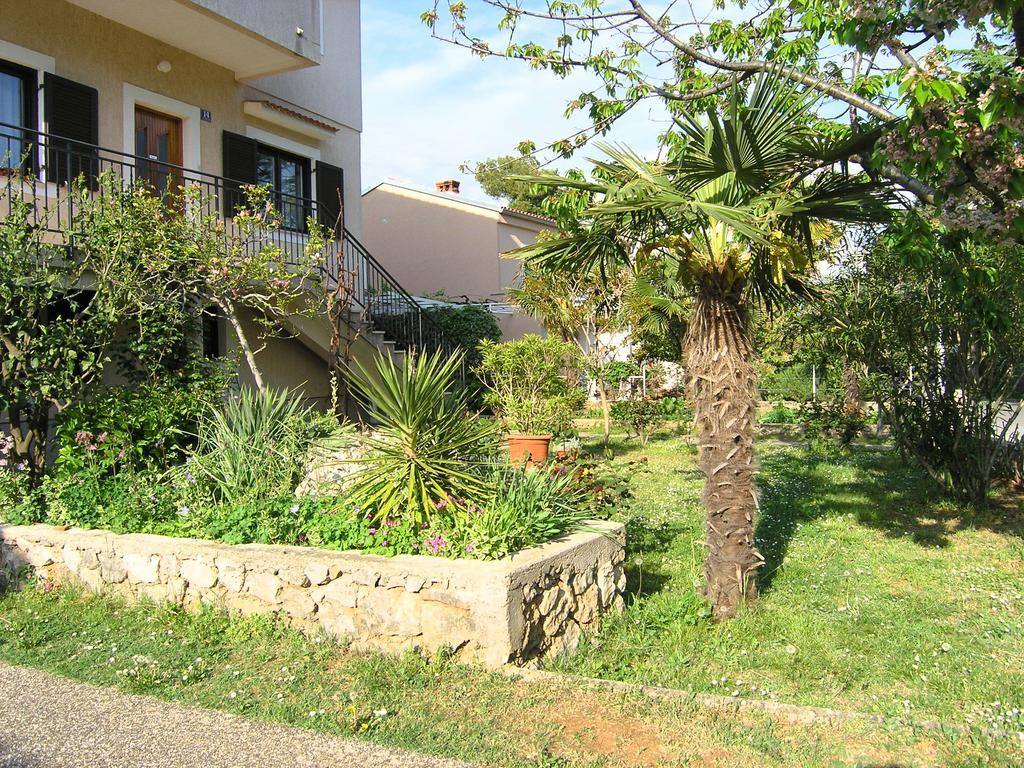 Apartments Ines Krk Town Luaran gambar